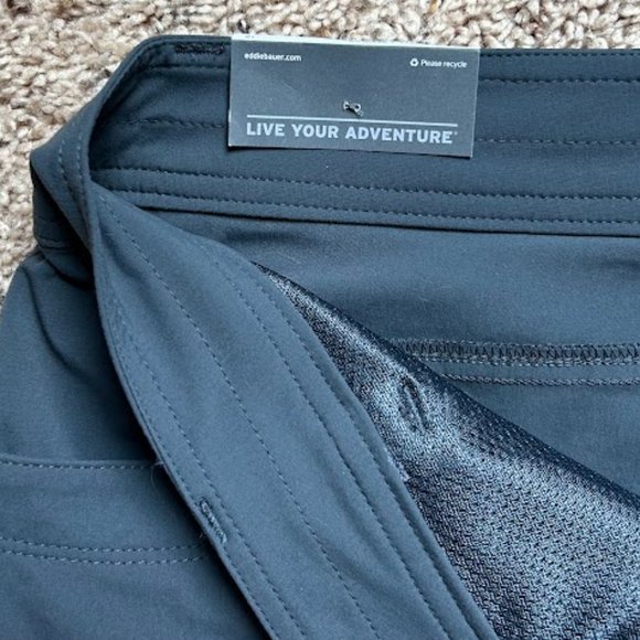 Eddie Bauer Women's Shorts Size 12 - Picture 6 of 8